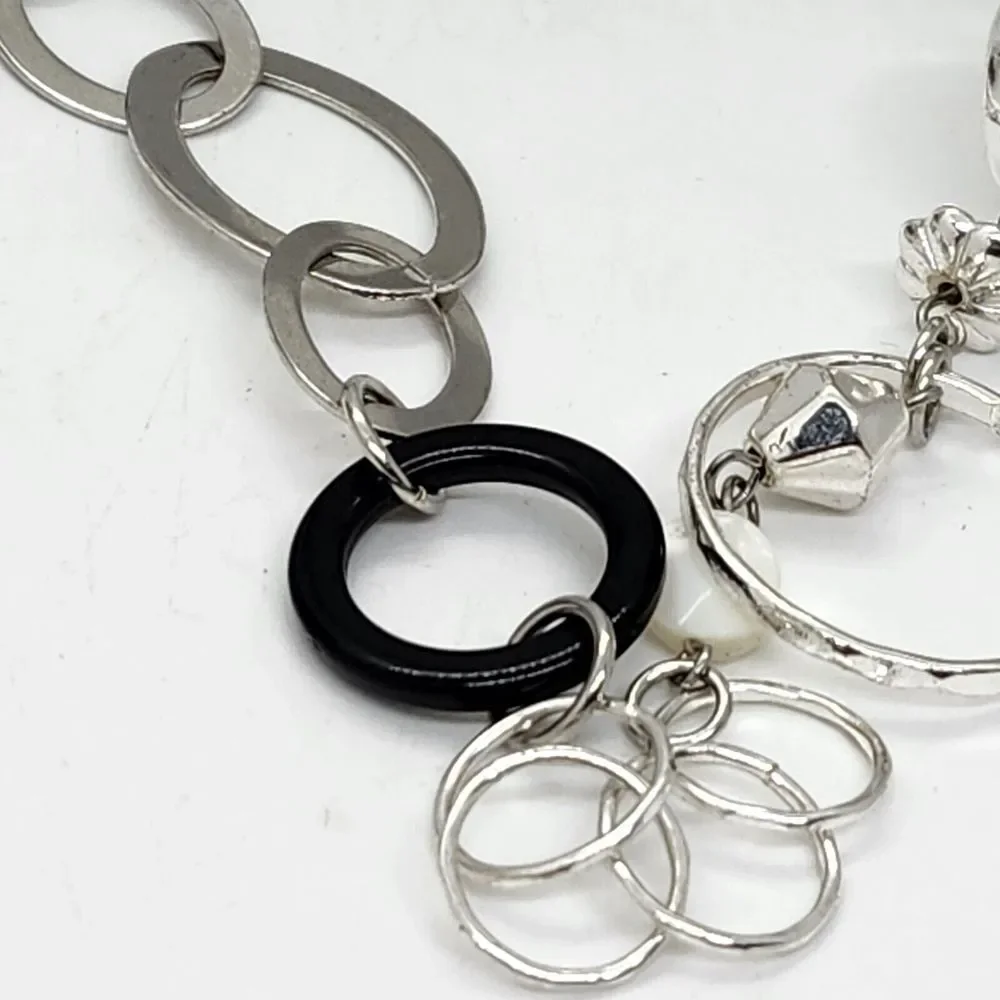Long Silver Tone‎ Black Bead Shell Necklace